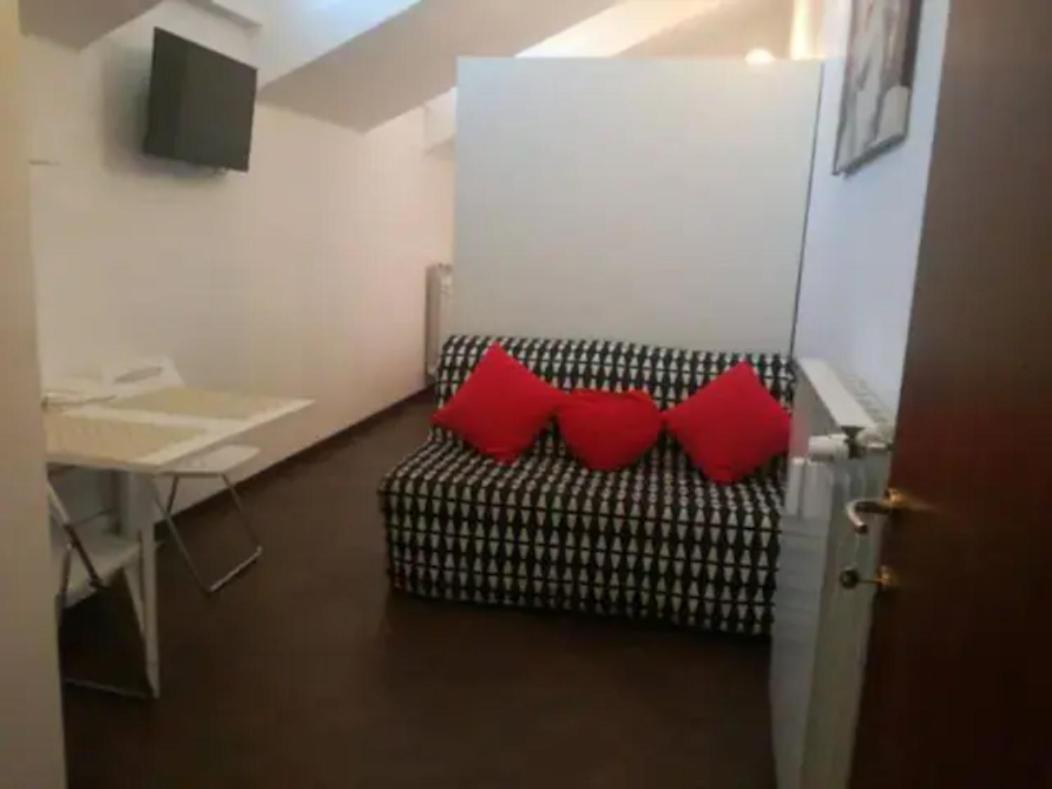 Romantica Mansarda 15 Min Dal Centro - Lome 844 Milano Eksteriør bilde
